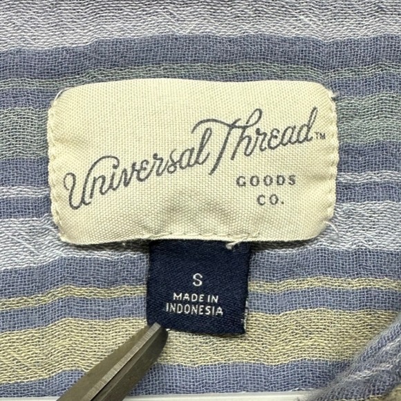 Universal Thread Blue Striped Long Sleeve 100% Cotton Button Down Top Women's S - Picture 2 of 7